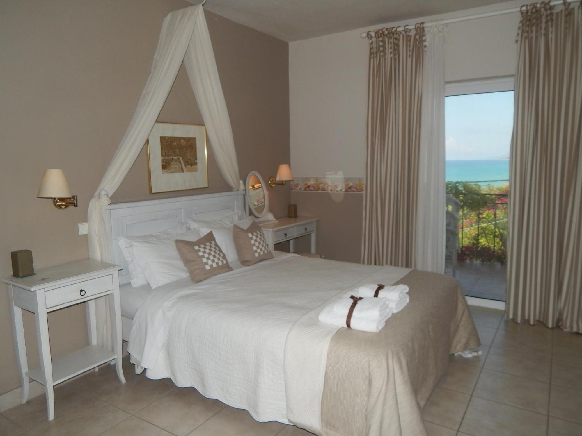 Palmina Mare Villa And Studios Паралія Врачу Екстер'єр фото